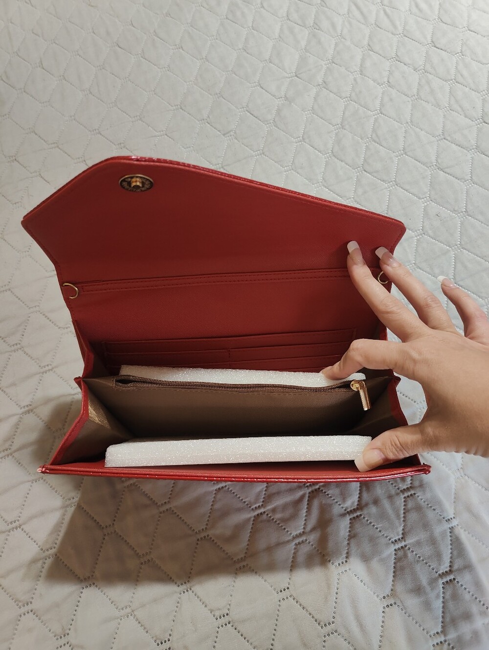 Red 3D Crocodile Clutch Novelty Bag NWT - Picture 5 of 9